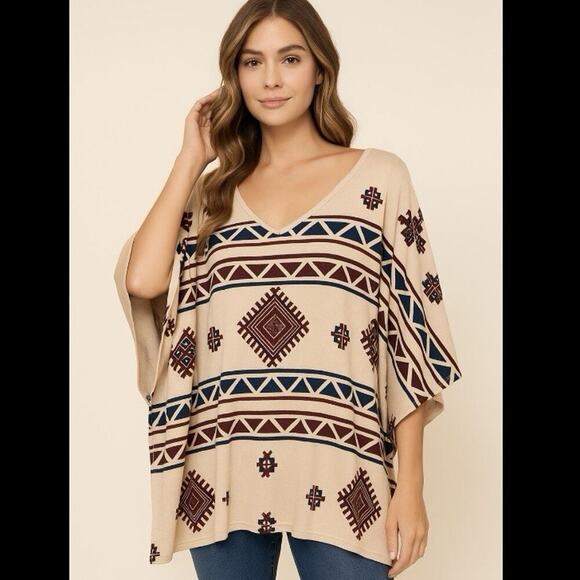 Finely Crafted Knits Tops - Woman’s Southwest Tribal Geometrical Tunic Top S M Oversized Short Sleeve Flowy